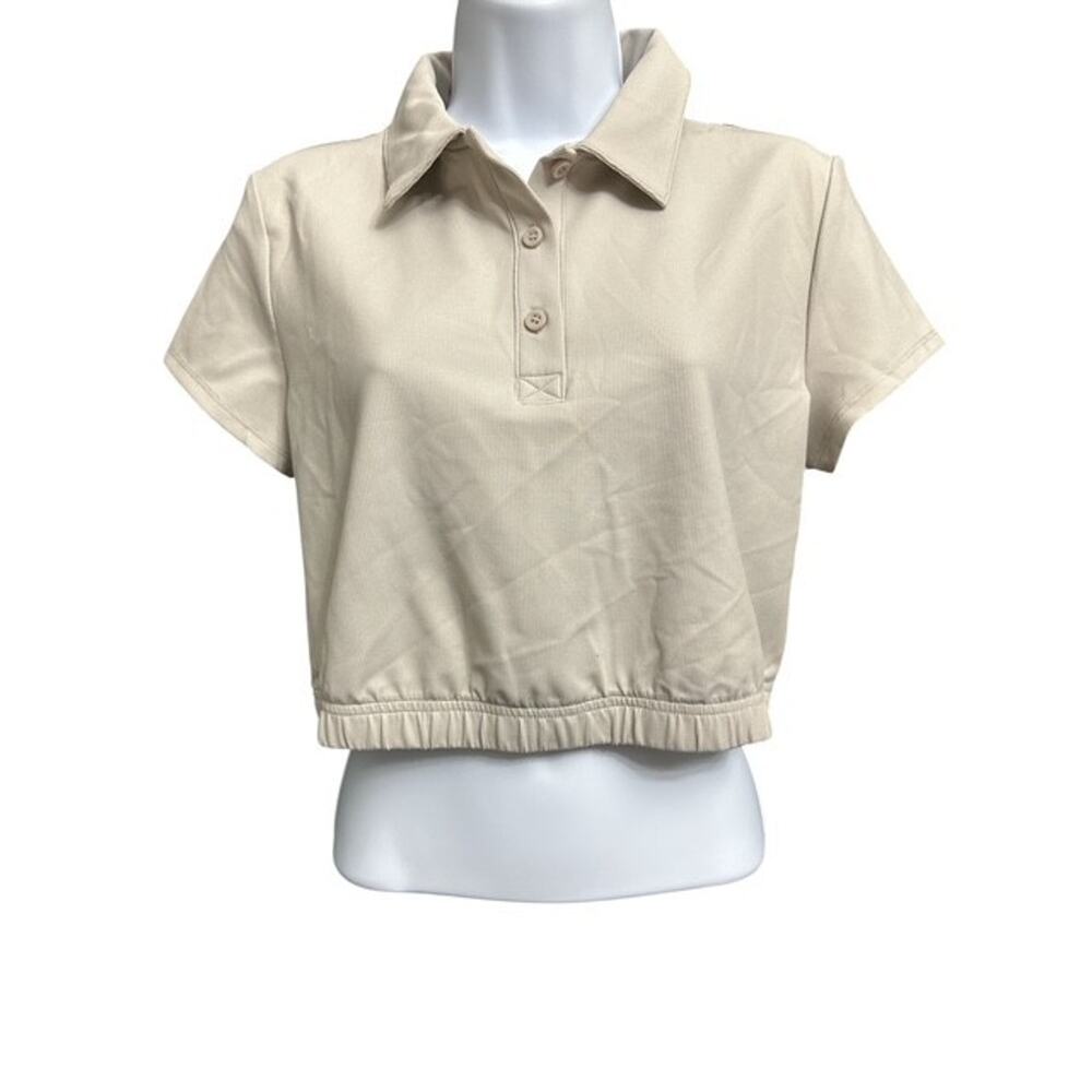 Yogalicious Cropped Polo Shirt in Beige